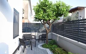Studio Apartment Angelo - Free Private Parking
