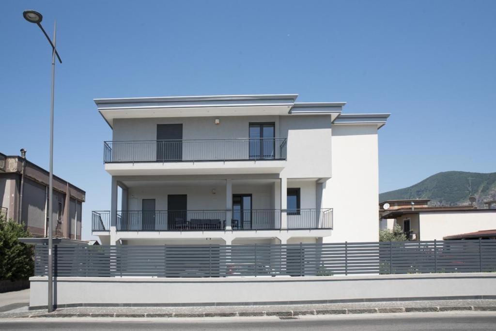 Studio Apartment Angelo - Free Private Parking Sarno Extérieur photo